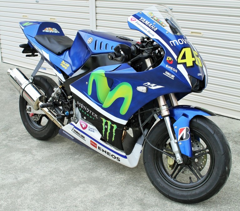 ガレージコア NSF100用YZRM1レプリカカウル YZFR1&BLACKRIDER'S PAGE